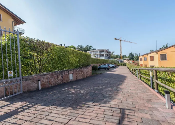 Casa Bel Bosco Mit Pool San Zeno di Montagna
